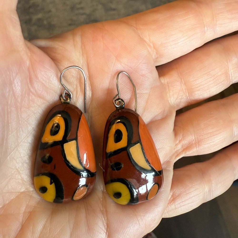 Vintage Eisenberg Signed Enameled  Picasso Artist Series Earrings Wire Back.